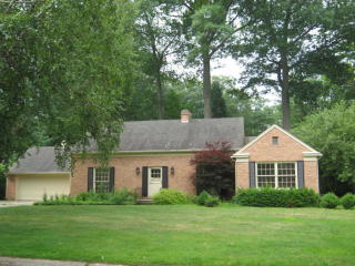 805 Franklin St, Meskegon, MI 49445-2816