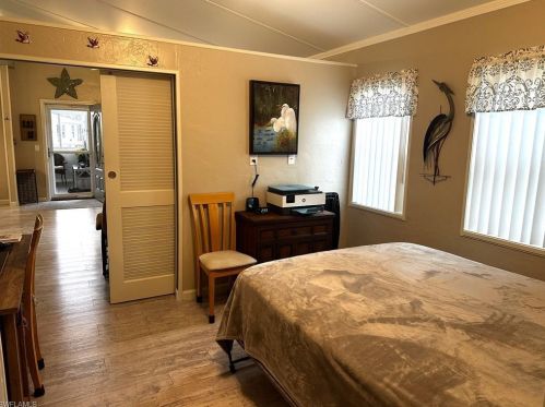 1438 Diamond Lake Cir, Naples FL 34114-9217 exterior