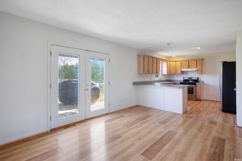 12659 Day Rd, Mishawaka IN 46545-5208 exterior