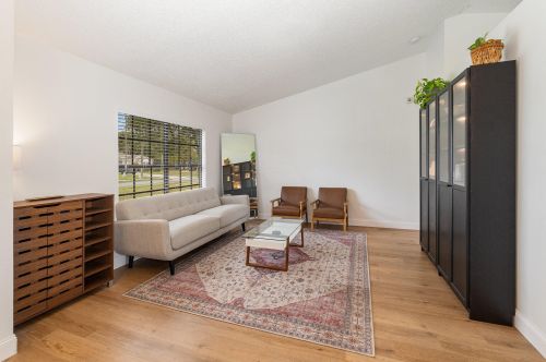 813 Cloyd Dairy Loop, Orlando FL  32825-7302 exterior