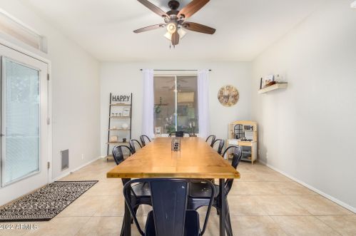 16028 3rd Ave, Phoenix AZ 85023-6282 exterior