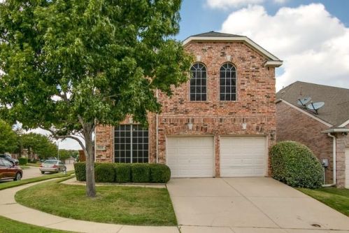8105 Sycamore Dr, Irving, TX 75063-4210
