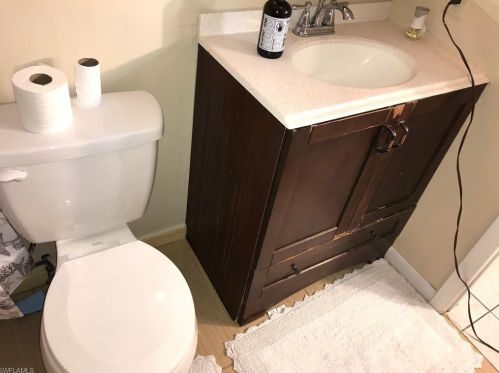 5449 Hunter Blvd, Naples FL 34116-5565 exterior