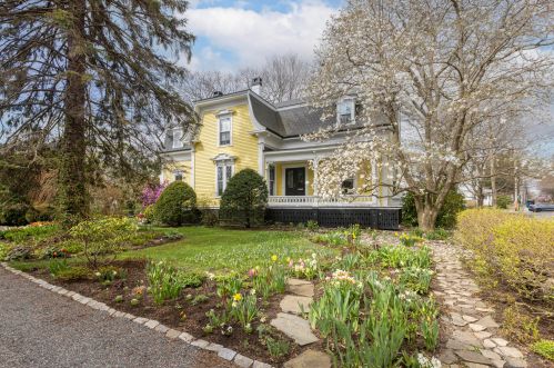 110 Prospect St, Portland, ME 04103-3036