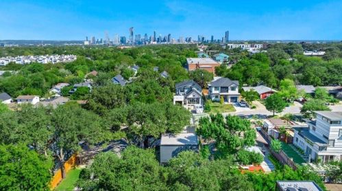 205 El Paso St, Austin TX 78704-6321 exterior