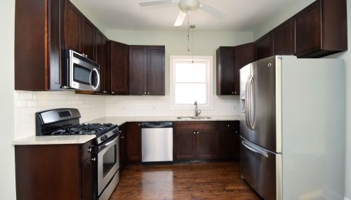 5149 Grace St, Chicago IL 60613-3904 exterior