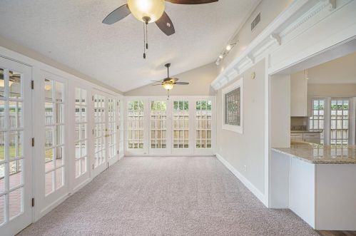 15503 Bear Crk Dr, Tampa FL 33624-1701 exterior