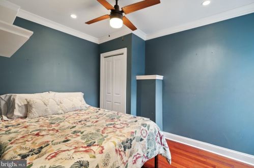 208 Mckean St, Philadelphia PA 19148-2646 exterior