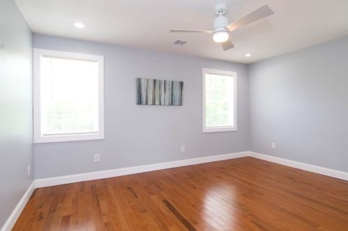 75 Rochford Cir, Springfield MA  01128-1024 exterior