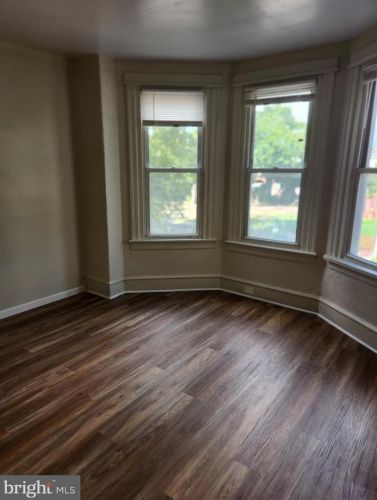 1351 Princess Ave, Camden NJ 08103-2910 exterior