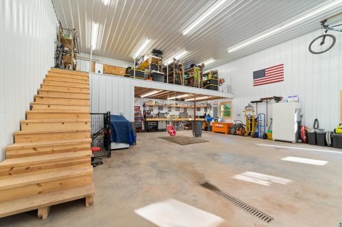 1689 Clover Valley Dr, Duluth MN 55804-9600 exterior