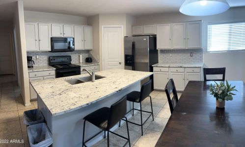 5906 16th Dr, Phoenix AZ  85041-4646 exterior