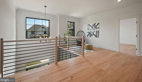 6516 Beverly Ave, Mc Lean VA 22101-5222 exterior