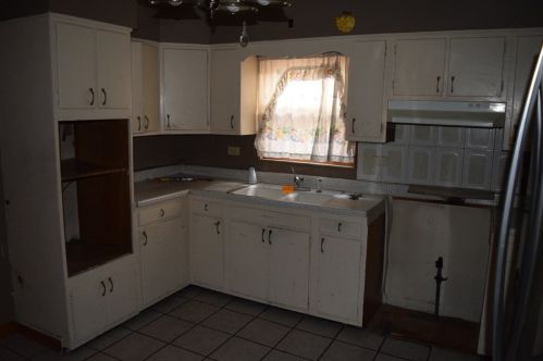 2322 Austin Ave, Chicago IL 60639-2206 exterior