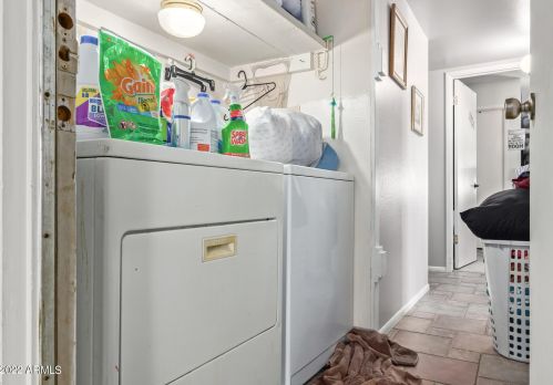 3732 Crocus Dr, Phoenix AZ 85053-5316 exterior