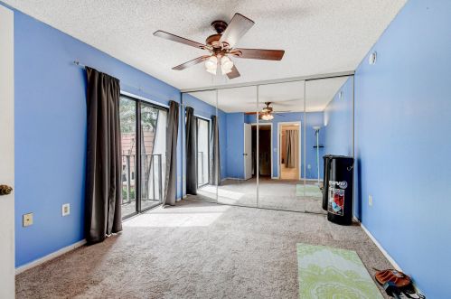 311 Live Oak Ln, Boynton Beach FL 33436-7107 exterior