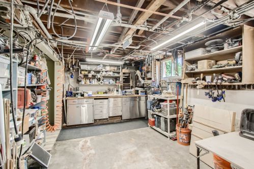 2230 12 Ave, Broadview IL 60153-1404 exterior