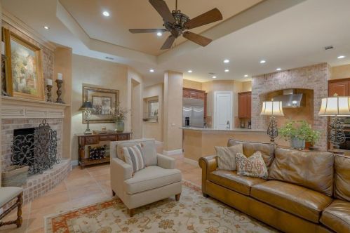 7039 Maumee Vly Ct, Frisco TX 75034-3375 exterior