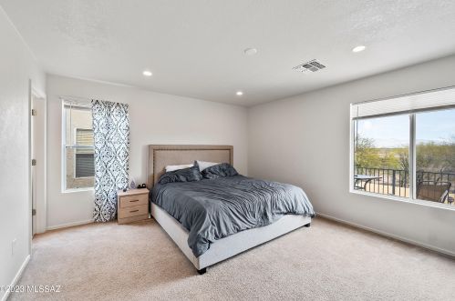 6931 Harrier Loop, Tucson AZ  85756-8614 exterior