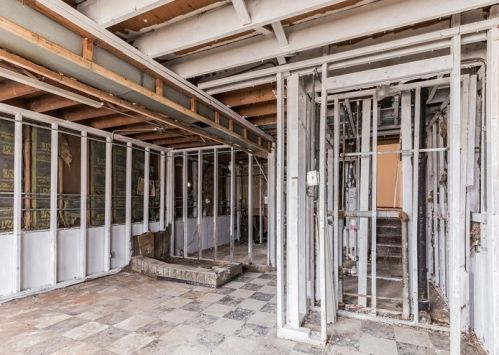 355 101 St, Chicago IL 60628-2218 exterior