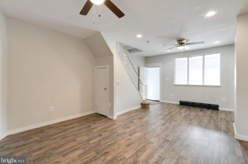 1941 30 St, Philadelphia PA 19121-1838 exterior