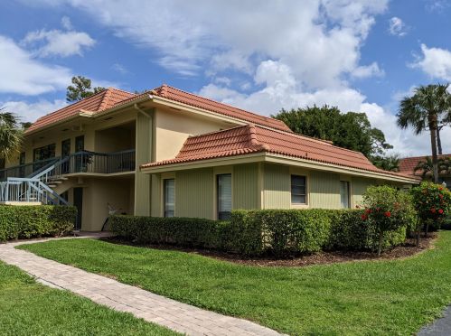 4611 Kittiwake Ct, Boynton Beach FL 33436-5228 exterior