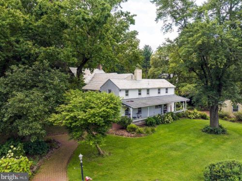 886 Vaughn Rd, Pottstown PA exterior