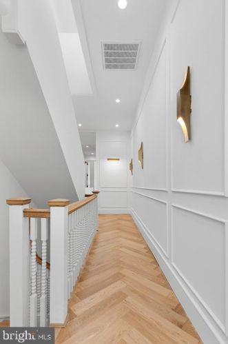 2013 Q St, Washington DC 20002-2373 exterior