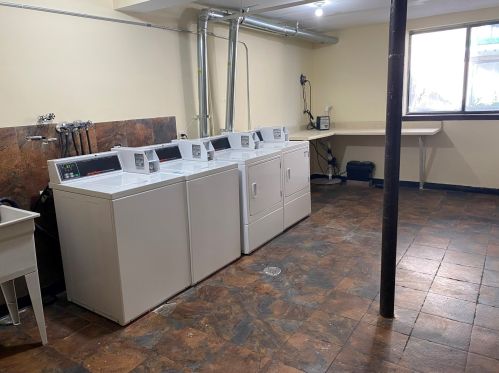 3241 50th Ct, Chicago IL 60804-6000 exterior