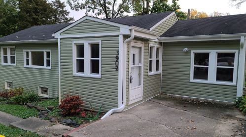 3902 Burton Trl, Bull Valley, IL 60014-2308