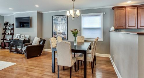 6098 Caldwell Ave, Chicago IL 60646-4111 exterior