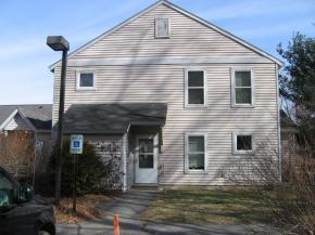 1 Matthew St, Concord NH  03301-3571 exterior