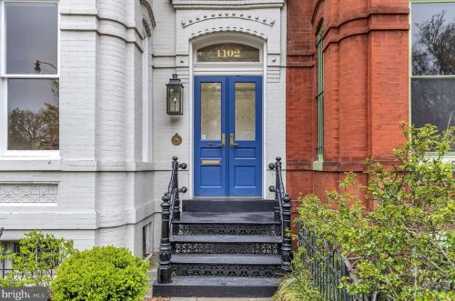 1102 Capitol St, Washington DC  20002-6225 exterior