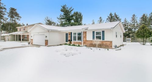 6292 Bechalla Dr, Grand Rapids, MI 49546-6702