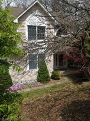 54 Mallard Dr, Hackettstown NJ  07840-2836 exterior