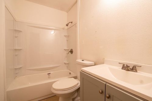 3340 Pne Grv Dr, Huntsville TX 77340-8937 exterior