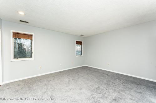 38 Hidden Hbr Dr, Point Pleasant Beach NJ 08742-4841 exterior