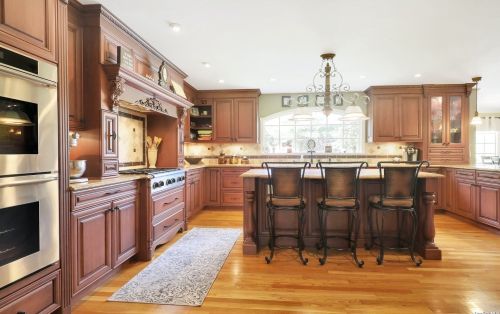 94 Caramel Rd, Commack NY 11725-1000 exterior