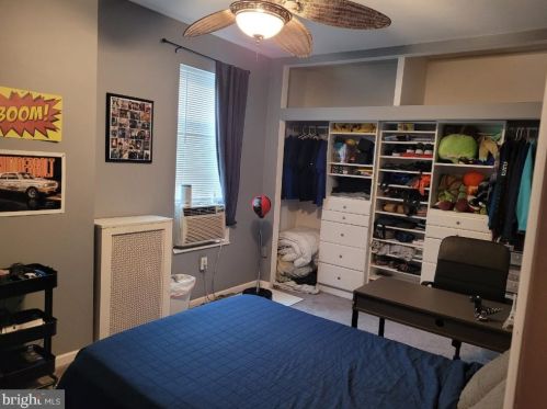 3422 Henry Ave, Philadelphia PA 19128-3101 exterior