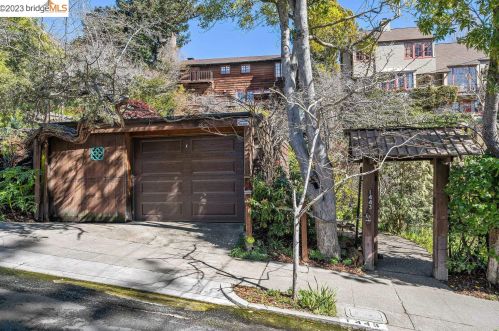 1443 Hawthorne Ter, Berkeley, CA 94708-1803