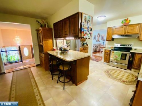 520 41 St, Hibbing MN 55746-3282 exterior