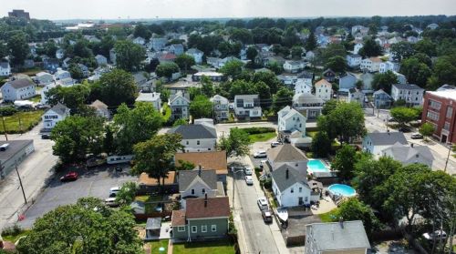 39 Vandewater St, Providence RI 02908-1623 exterior