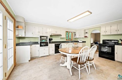 1702 Swan Lake Rd, Duluth MN 55811-4615 exterior