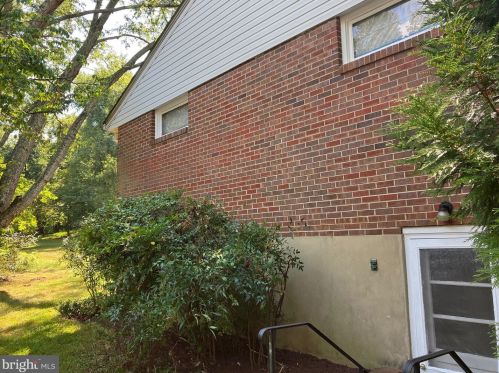 2501 Seibel Dr, Silver Spring MD 20905-4326 exterior