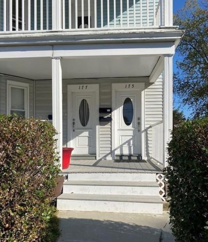 175 6th Ave, Woonsocket, RI 02895-4024