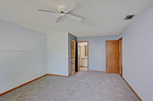 681 College Park Rd, Fort Pierce FL 34953-3330 exterior