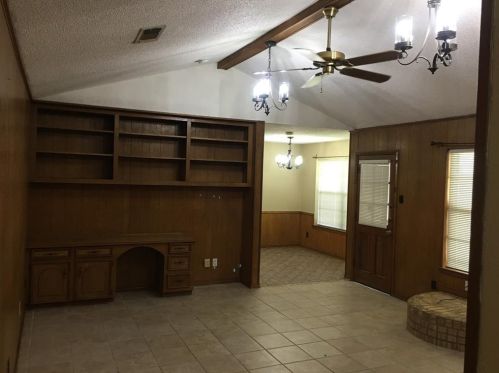 1137 Jeffery Trl, Irving TX  75062-6953 exterior