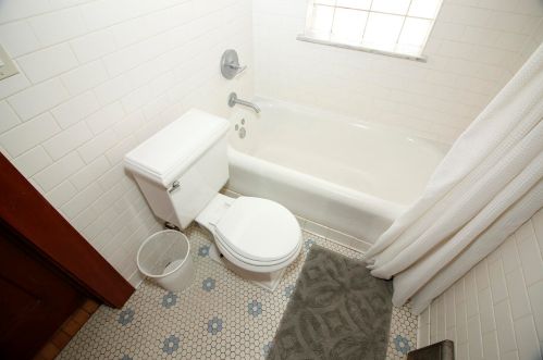 2662 Palmer St, Milwaukee WI 53212-2427 exterior