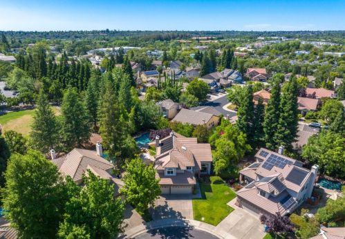 127 Conductor Way, Folsom CA 95630-8022 exterior