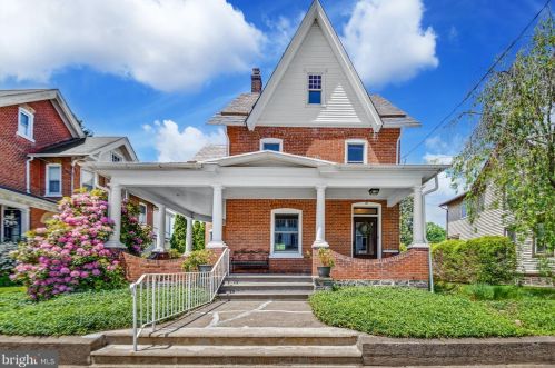 26 Penrose St, Quakertown, PA 18951-1329